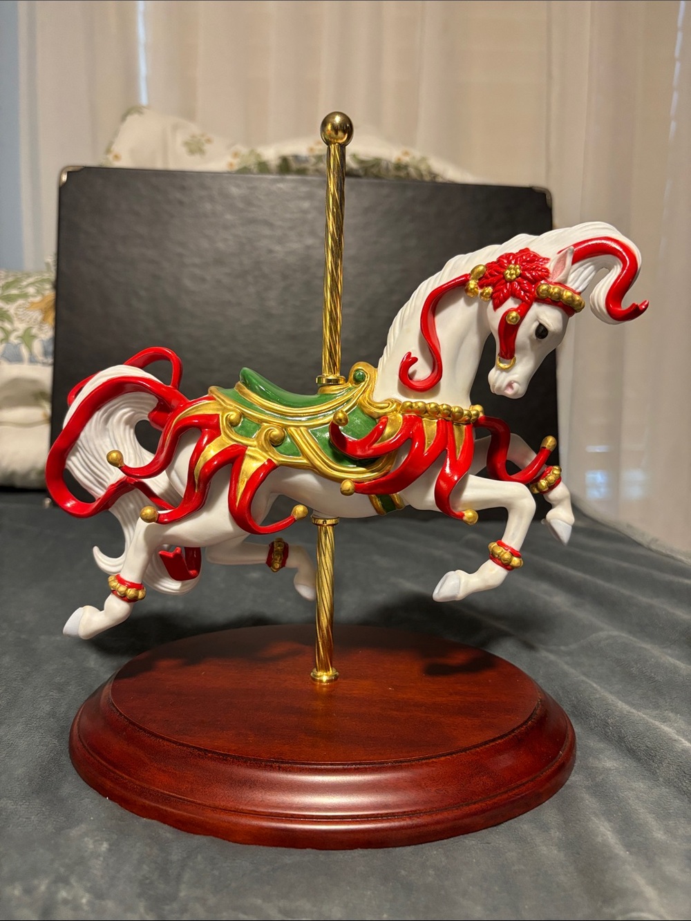 The Franklin Mint 1991 Scarlet Ribbons Porcelain Carousel Horse Figurine